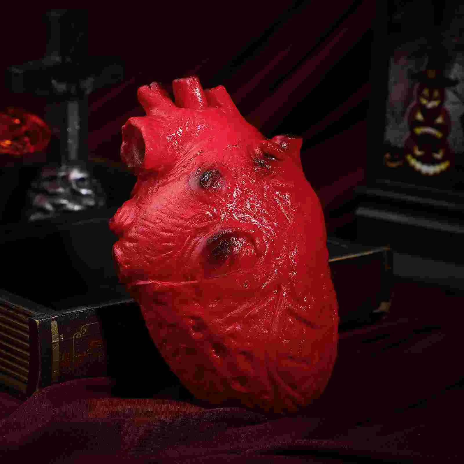 Halloween Fake Corpse Bloody Heart Mannequin Body Parts Heart-shaped Child Prop Decor