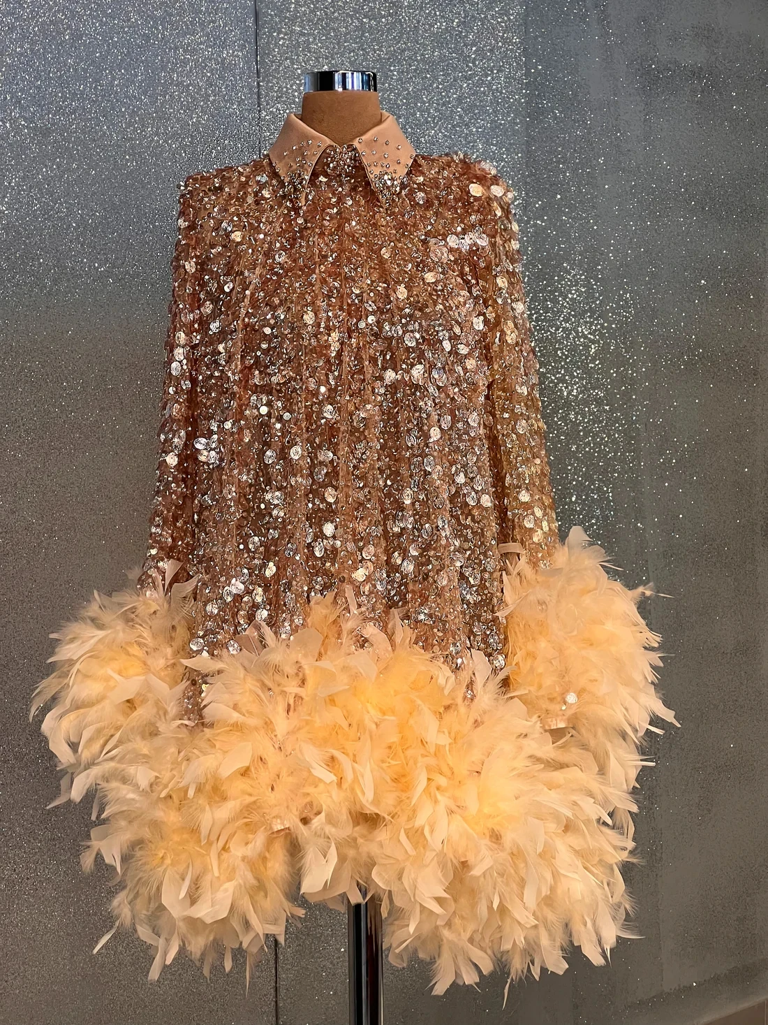 Champagne Cocktail Dresses Sheath Long Sleeves Short Mini Sequins Feather Homecoming Dresses Haute Couture