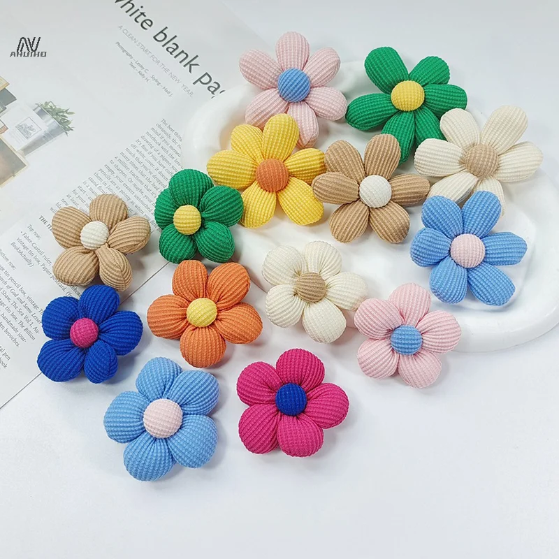 Cute Creative Knitted Cotton Filled Flower Brooch Badge Pins For Bag Backpacks Coat Brooch Decoration Accessories Couple Gift