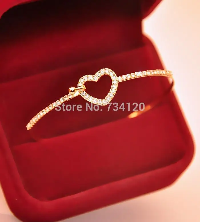 Moda novedosa, Color dorado, corazón romántico a la moda, pulseras con dijes abiertos de cristal, brazalete para mujer, joyería de estilo veraniego para playa