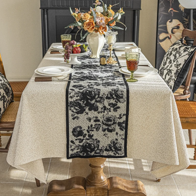Vintage Table Runner Plush Rose Jacquard Table Runner Kitchen Dining Coffee Table Runner Home Decoration TV Cabinet Cover Cloth
