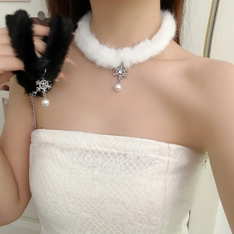 Korean Elegant Feather Plush Snowflake Choker for Women Fashion Pearl Tassel Necklace Wedding Party Jewelry Gifts Black White