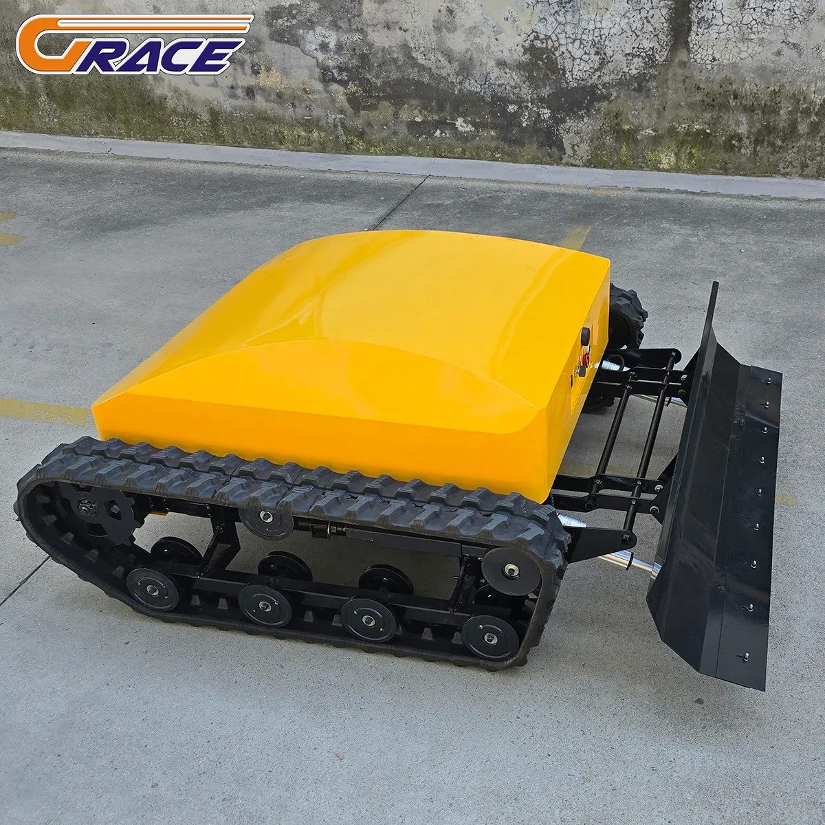 

Doorstep Delivery CE EPA Approved Powerful Electric Engine Remote Control Crawler Lawn Mower For Grass Cutting