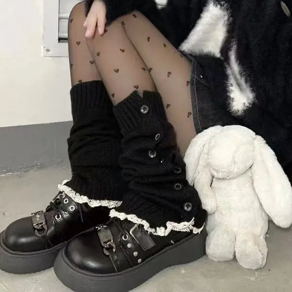 Jirai Kei Gothic Women Black Knit Leg Warmers Lace Trim Button Detail Slouchy Boot Covers Kawaii Winter Streetwear Outfit 2026