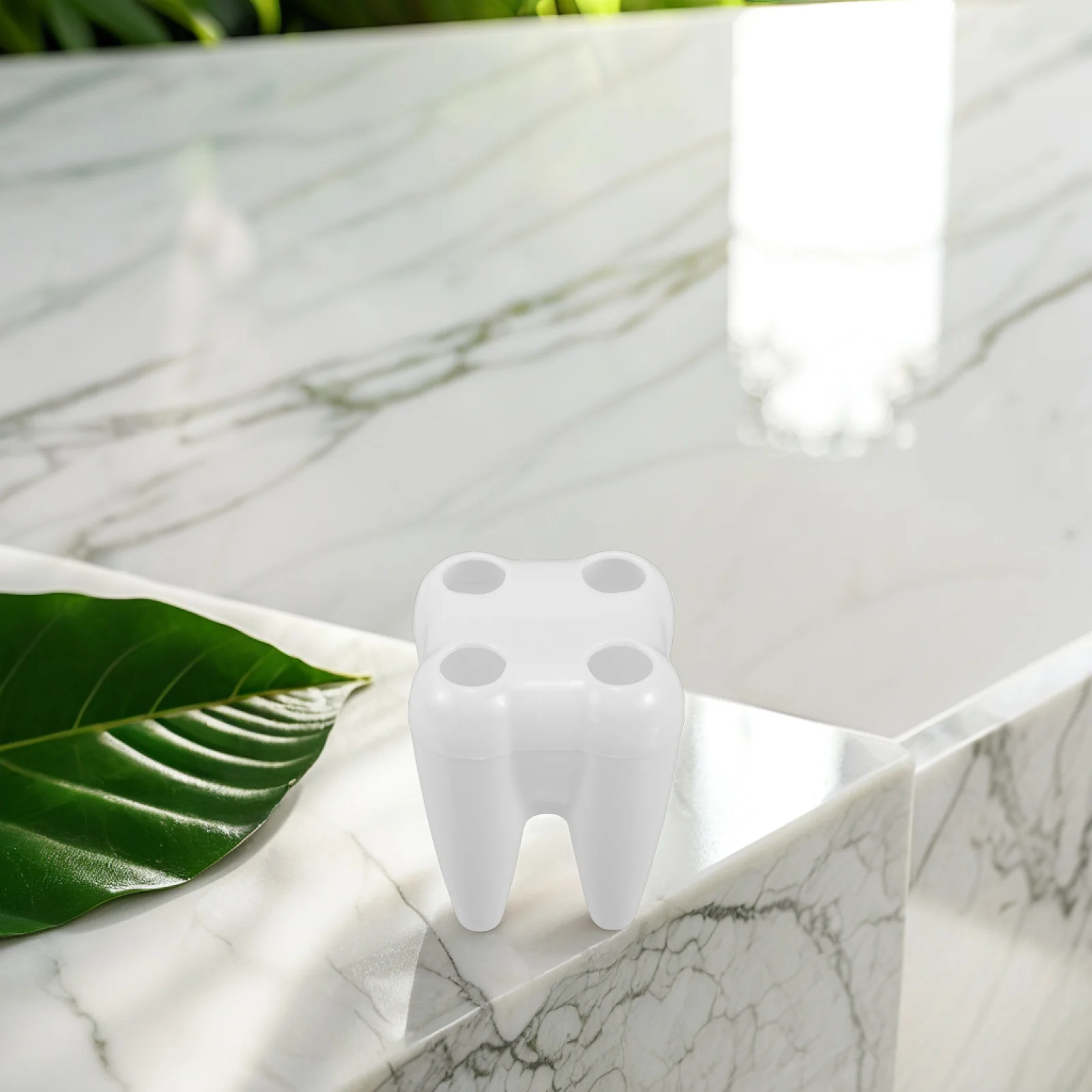

Tooth-Shaped Toothbrush Holder Fun Cartoon Decor Multi-Slot Bathroom Accessory for Kids Adults Organized Tidy Modern Chic