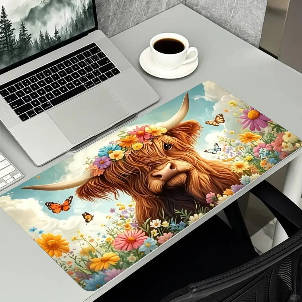 Large Extended Highland Cow Floral Mouse Pad Thick Non‑Slip Rubber Mat For Precise Mouse Control Gaming Laptop Computer Desktop