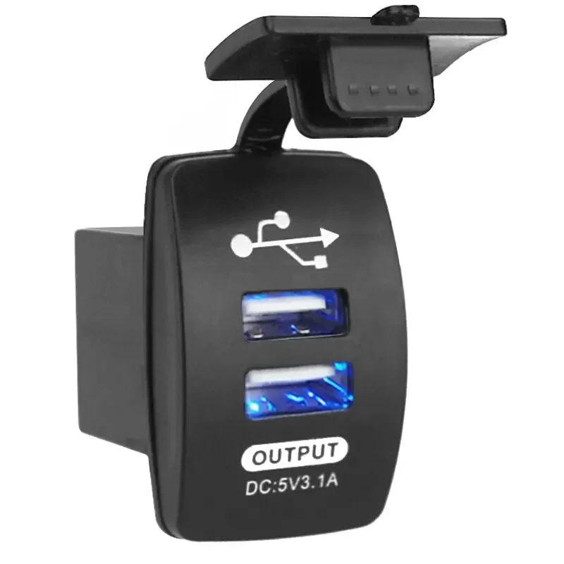 سيارة والدراجات النارية المزدوج USB شاحن سيارة جنرال موتورز شاحن مركبة كهربية دراجة الشاطئ 5 فولت 3.1A 12-24 فولت سهلة التركيب