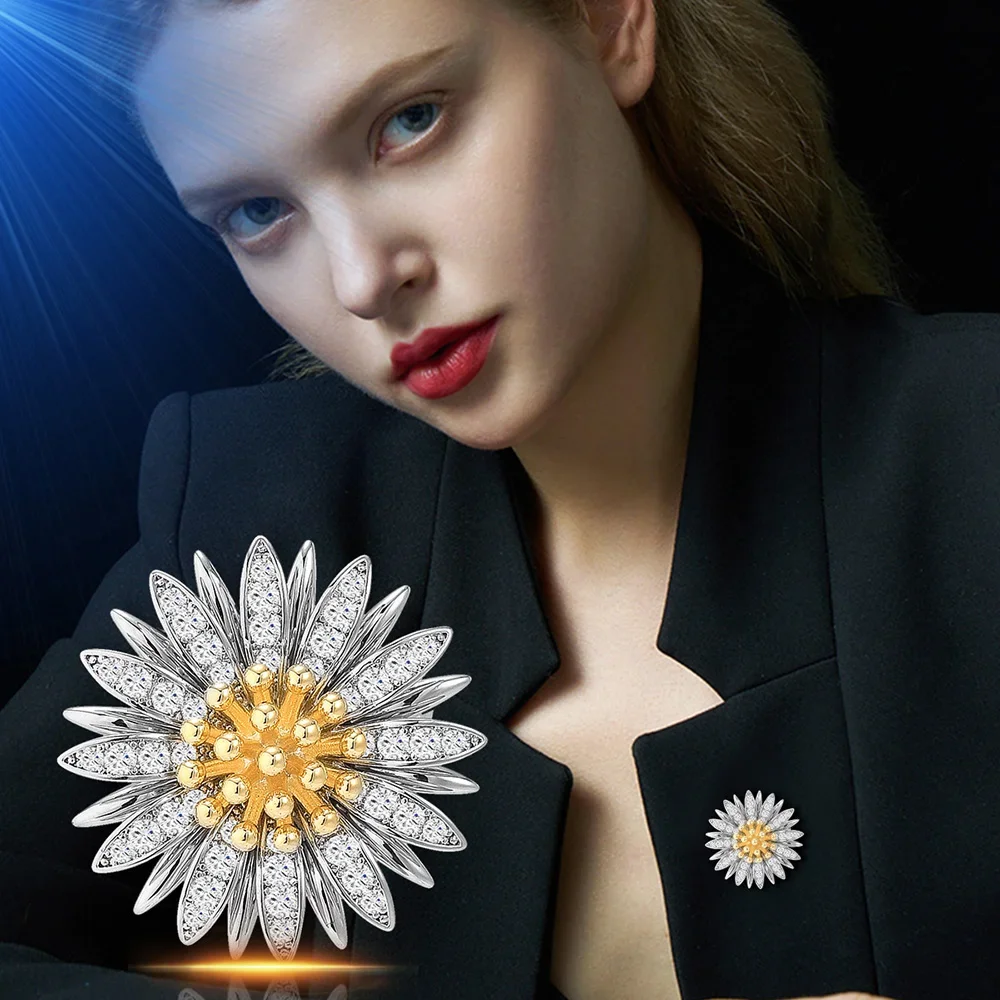 

Women Brooch Vintage Crystal Sunflower Lapel Pins Exquisite Rhinestone Badge Women's Clothing Accessories Luxury Jewelry Gifts