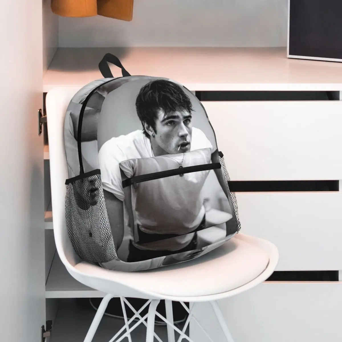 Jacob Elordi Australian Actor Backpack Daypack Large Capacity Boys Girls BookBag School Bag Shoulder Bags for Men Women