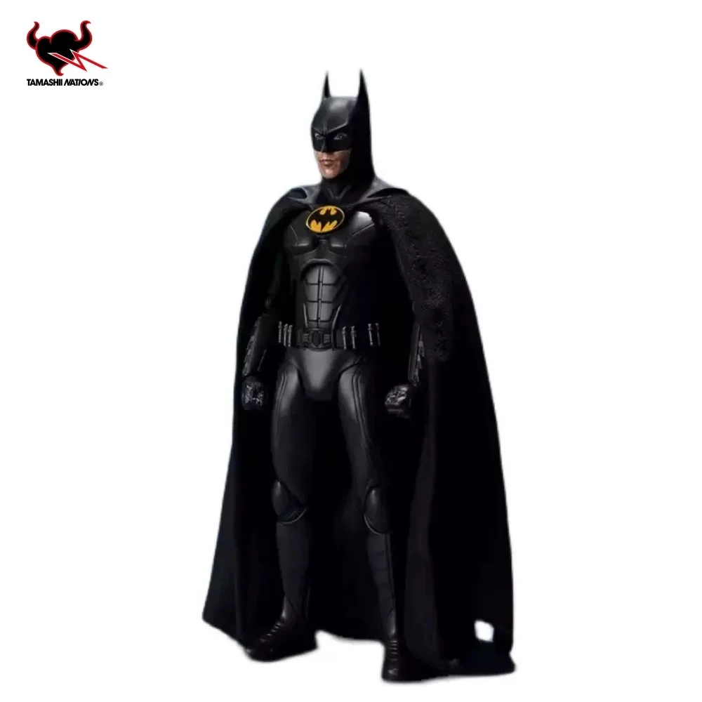 

BANDAI Batman Anime Superhero The Dark Knight S.H.Figuarts Action Figures Model Figurine Original SHF Figuarts 15cm Toys Doll