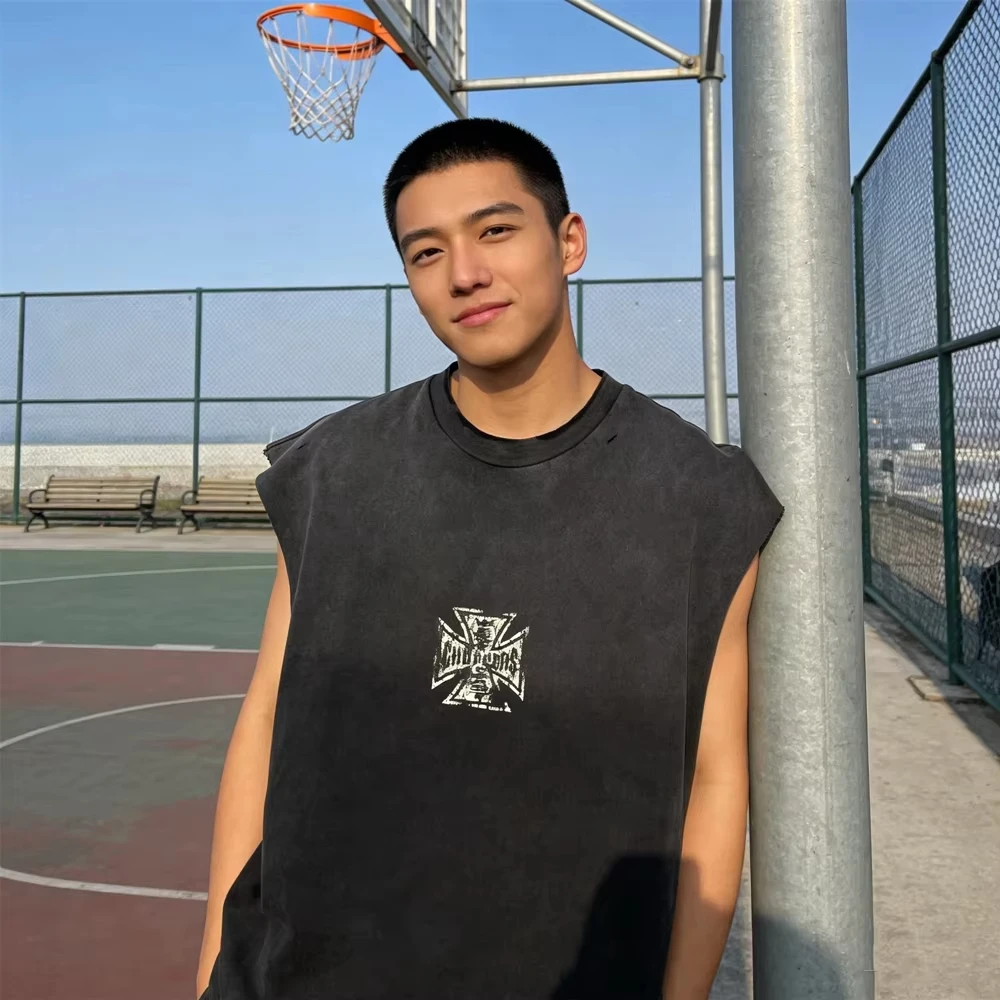 2026 new Fashion streetwear retro loose-fit pure cotton top - casual retro washed style pullover - men's version