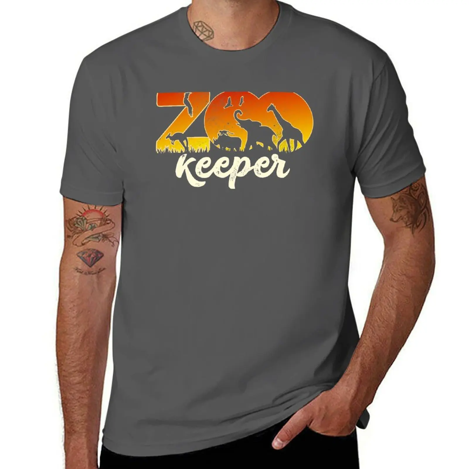 

Guide Wild Zookeeper Safari African Sunrise Africa Vintage Silhouettes Animals T-Shirt Plus Size Gym Sports T-Shirt