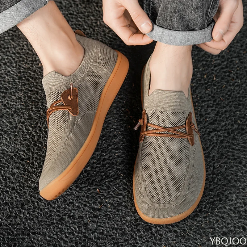 春秋の新作 軽量で通気性の良いメッシュ素材のメンズシューズ おしゃれで多用途なスポーツシューズ カジュアルで快適なフラットシューズ