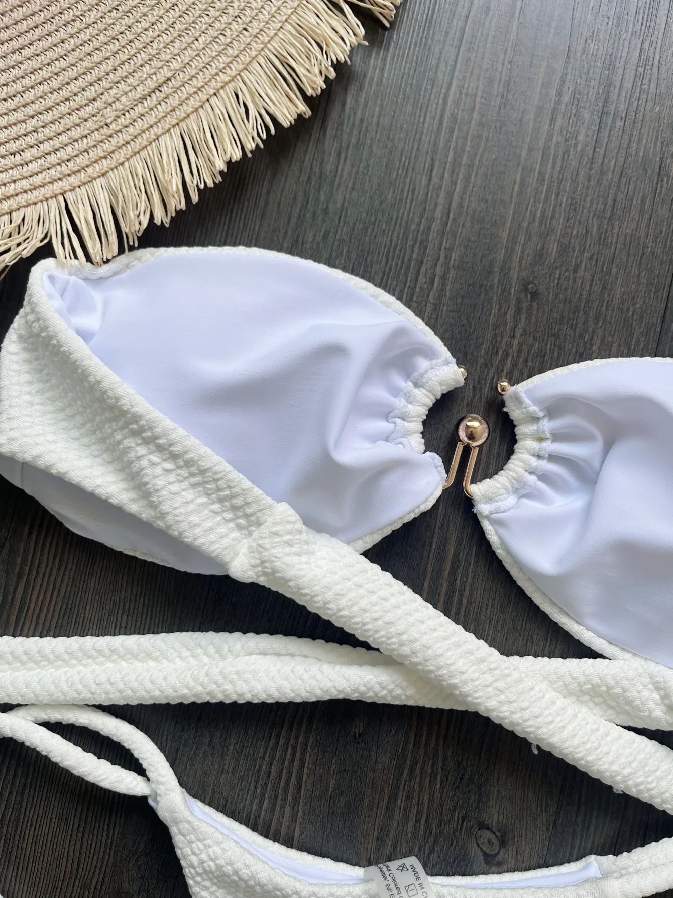 새로운 주름진 반도 금속 반지 끈 팬티 비키니 여성 수영복 여성 수영복 2 피스 비키니 세트 Bather 수영복 수영