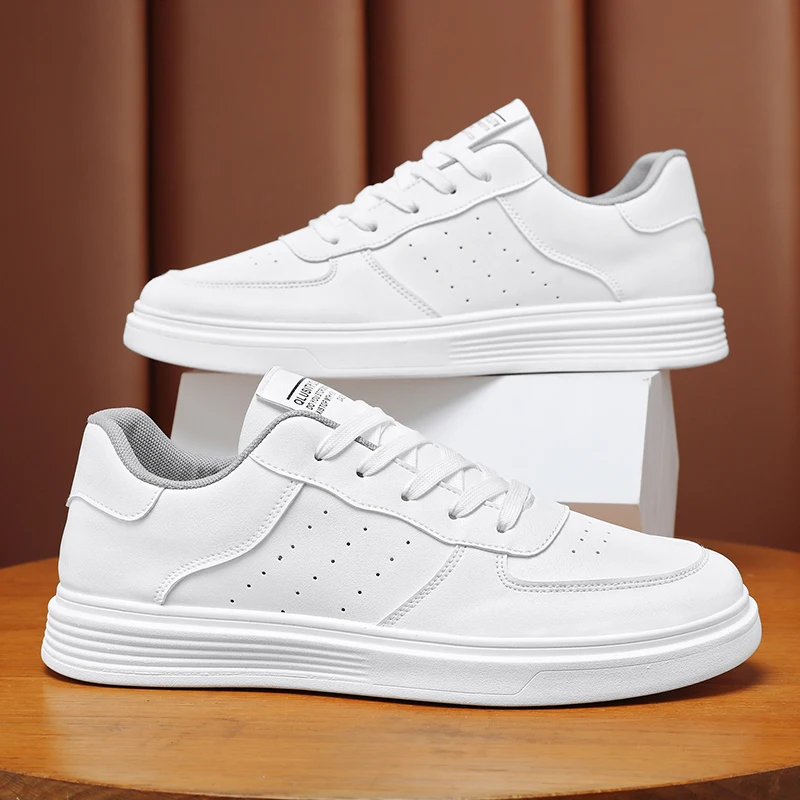 

Summer Men's Shoes, 2025 New Model Breathable White Shoes, Trendy and Versatile Sports Shoes, Casual Flat-bottomed Shoes