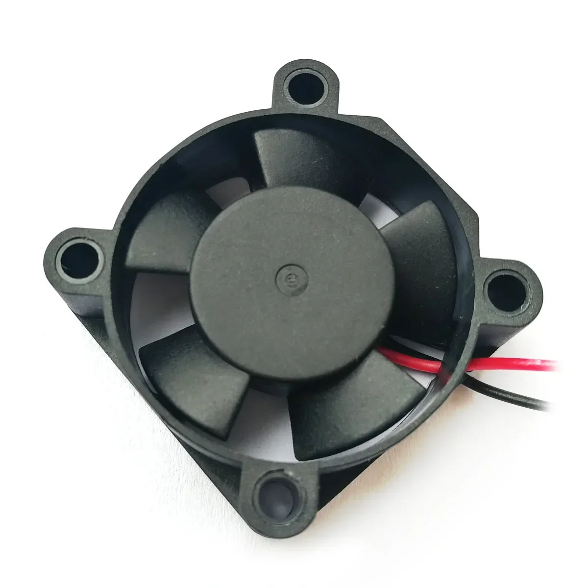 Double Bearing Strong wind Motor ESC cooling fan for 1/10 RC Crawler Car RC Short-Course Truck Drifting RC Car Monster Truck