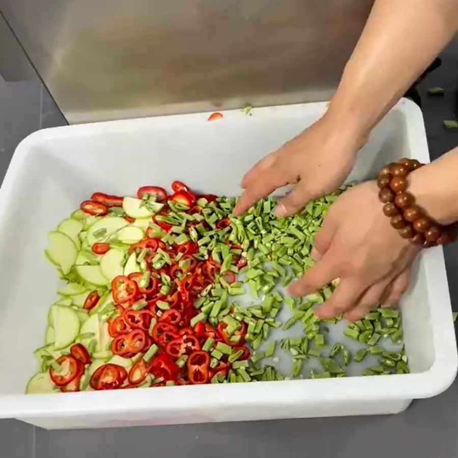 Factory Direct Sales Electric Vegetable Chopper for Use in Food Processing Plants Fully Automatic Dual-Head Vegetable Cutter