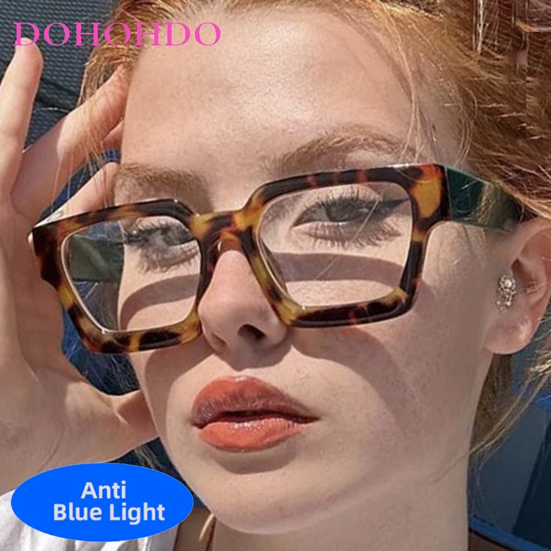Luxury Brand Designer Retro Square Eyeglasses Men Women Blue Light Blocking Glasses Fashion Classic Eyeglasses For Office Work