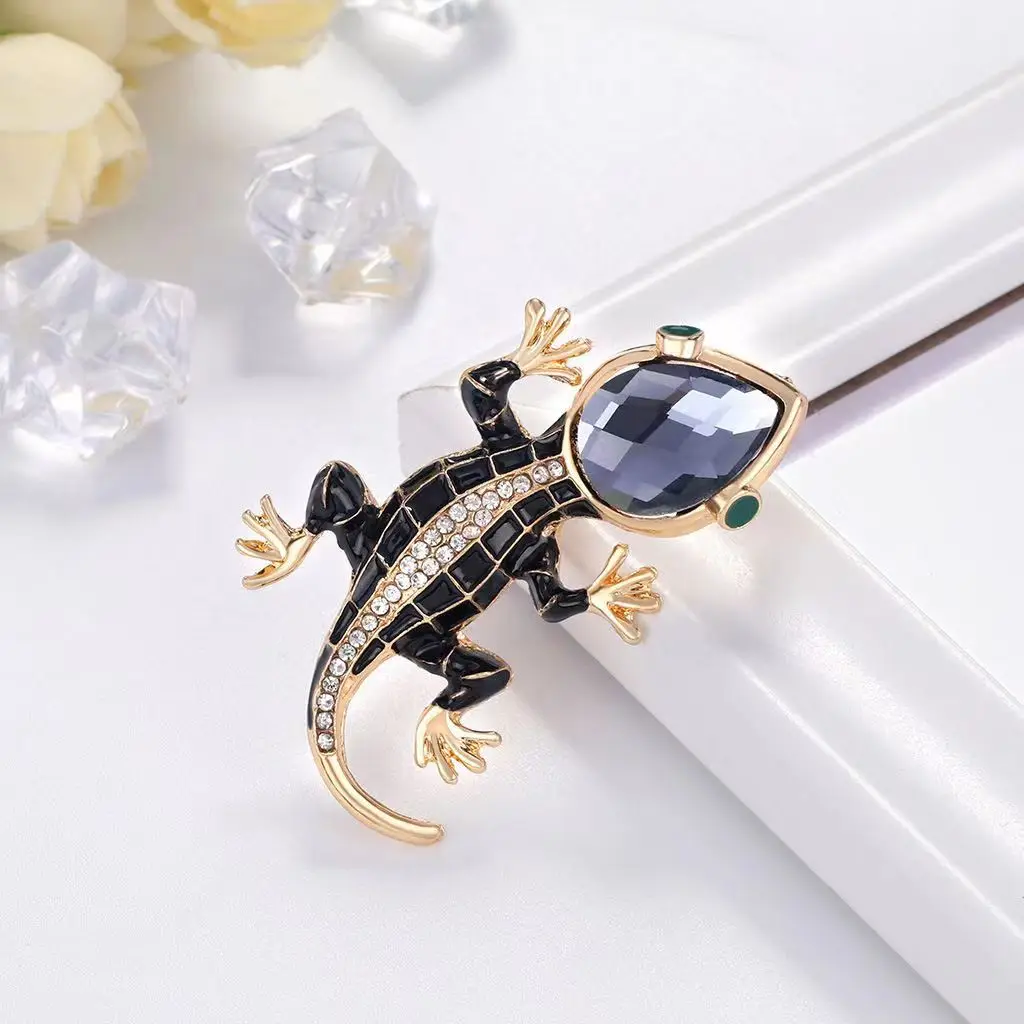 Diamond studded glass gecko brooch, four legged snake lizard clip, cute animal, one piece for shipping to Europe and America