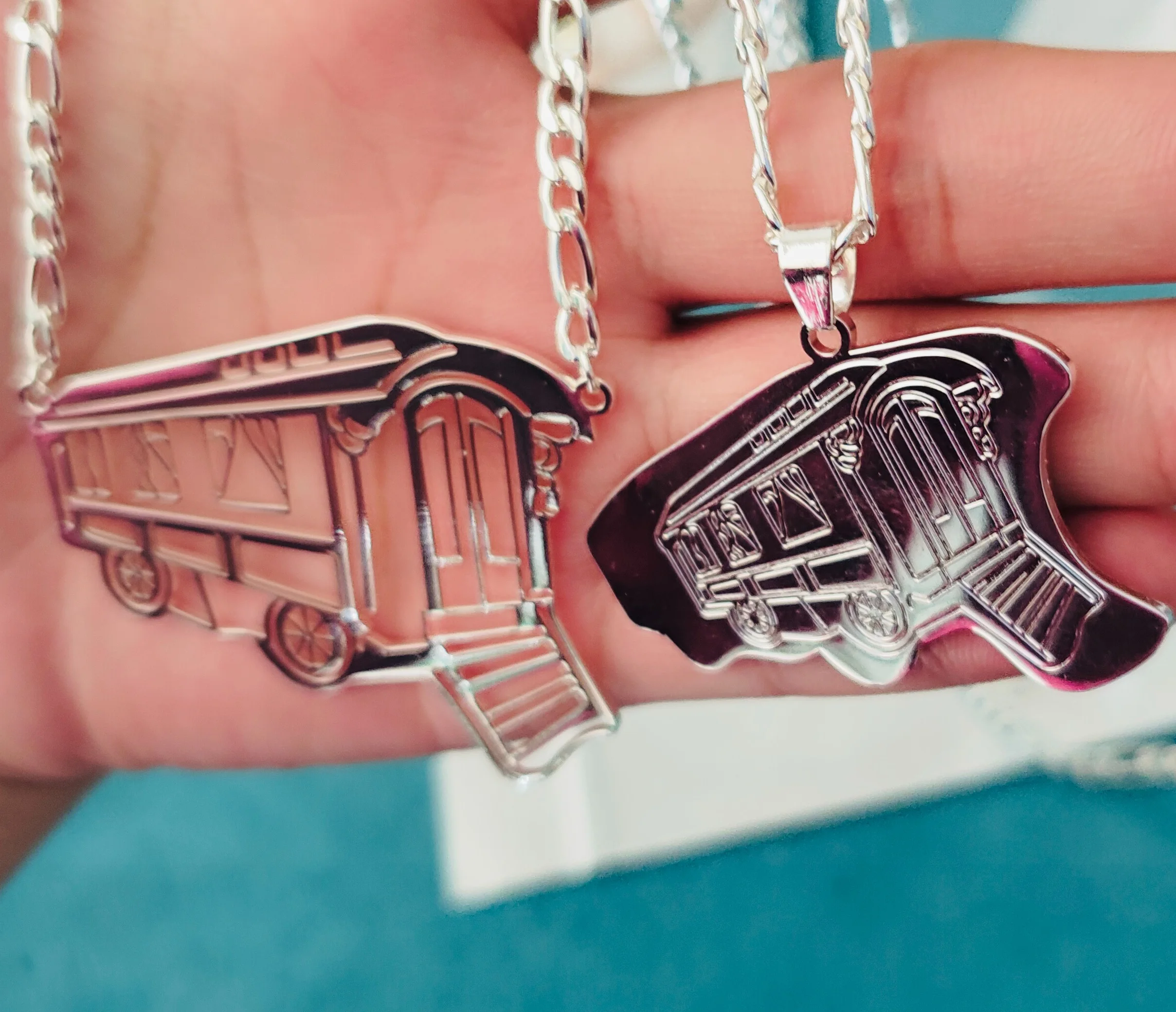 Customized Necklace with Car Custom Hollow Truck Pendant with Diamond Necklaces Any Cartoon Style Chain for Men's Birthday Gifts