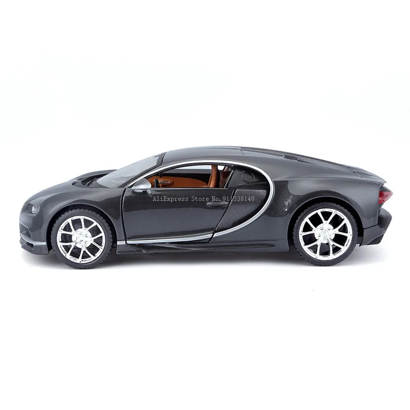 Maisto 1:24 Bugatti Chiron new black car model die-casting static precision model collection gift toy tide play