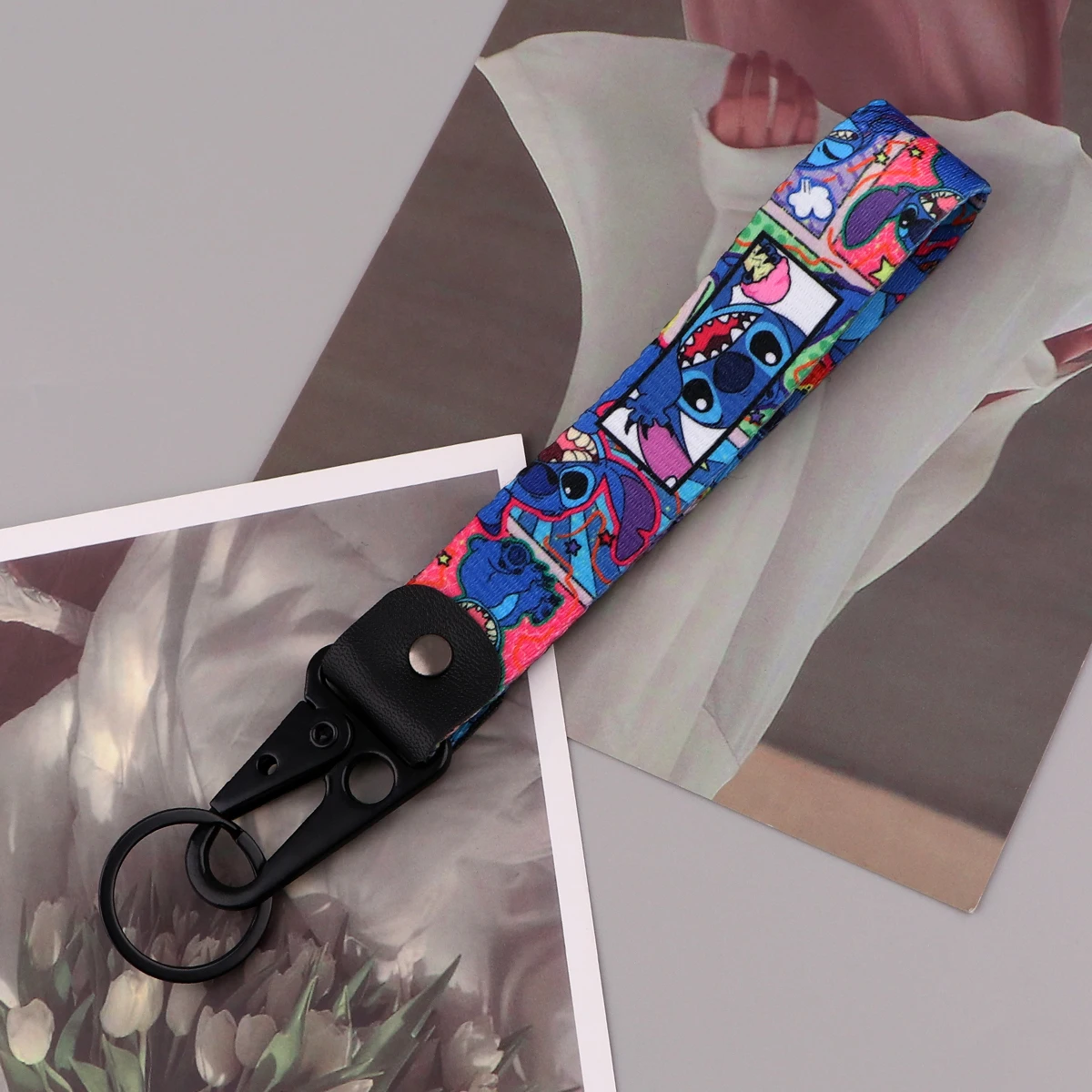 

Cute Stitch Short Lanyard Car Keychain Keys Holder Cosplay Accessories Keychains for Men Women Keyring Gift Fashion Jewelry