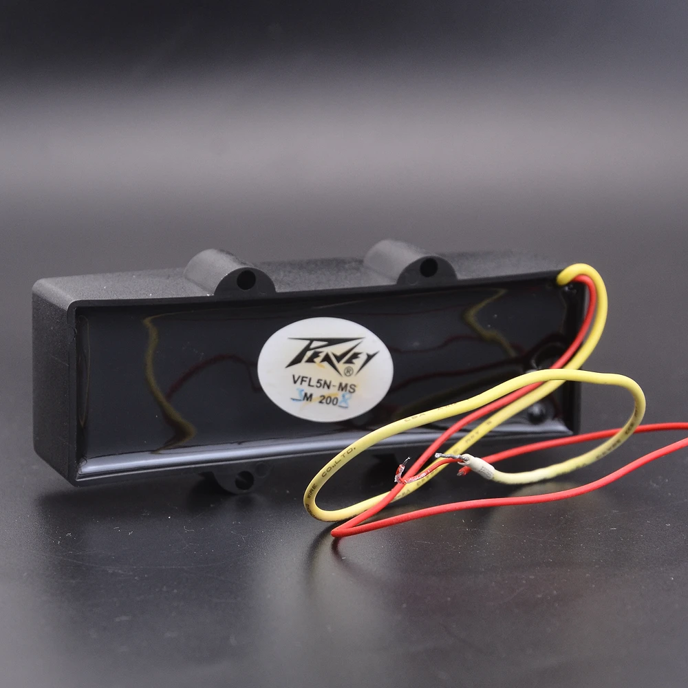 Peavey  4/5 Strings  Active Bass Pickup