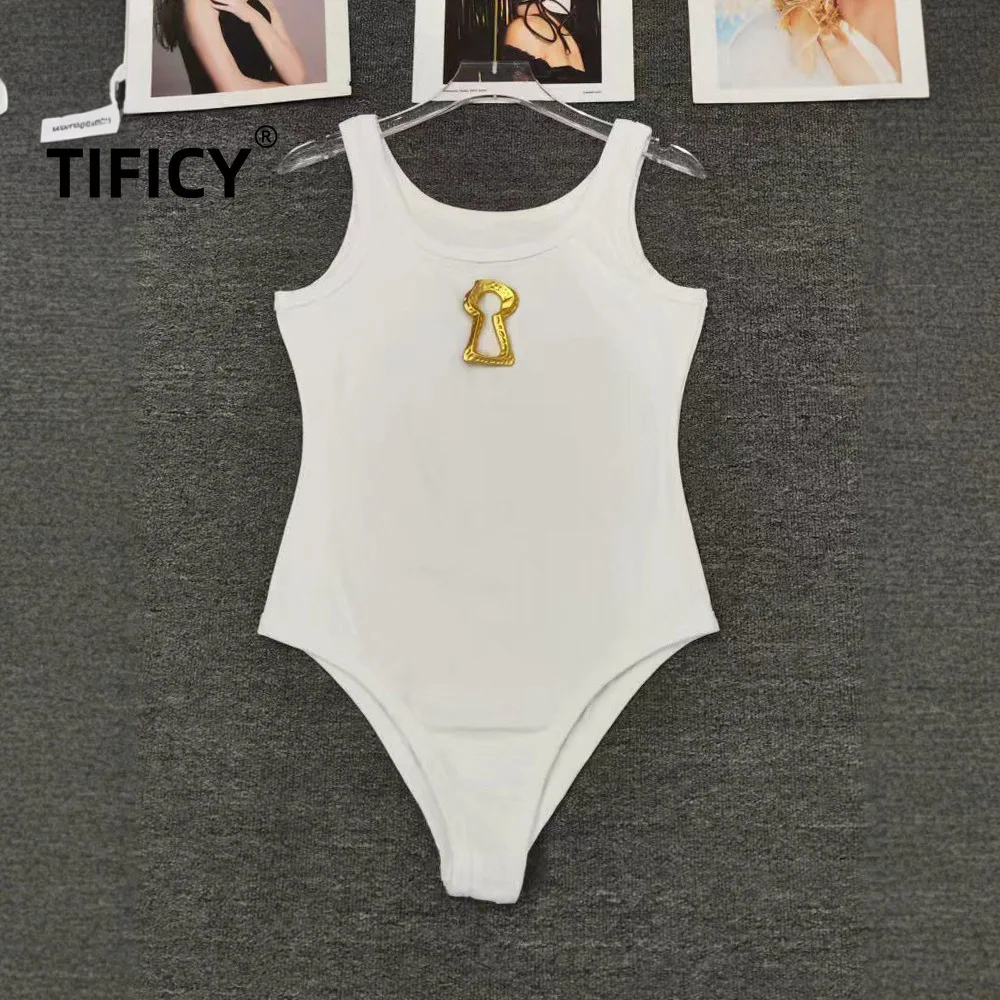 High Street Jumpusuits Women's Metal Decoration Round Neck Sleeveless Slim Fitting Bodysuit Summer New Vest Base Shirt Top