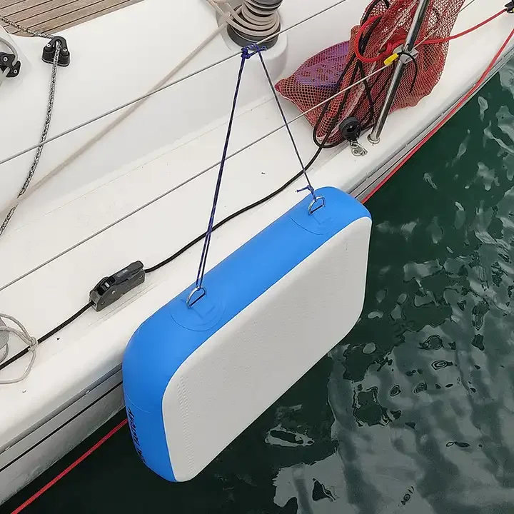 Customized Size Marine Heavy-duty Rub Rail Rubber Fender Inflatable Boat Fender Dock Fender for Yacht Boat Protection