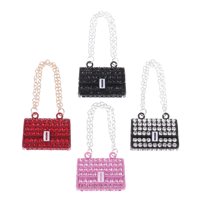 1PC Alla Moda Casa Delle Bambole Catena di Metallo Borsa Pacchetto Borsa Per Bambole In Miniatura Shopping Borsa Per Vestiti Accessori 3.55*2.8 CM