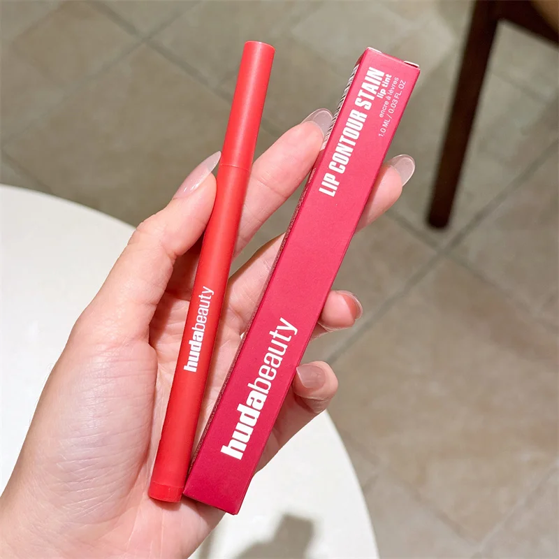 HudaBeauty Faux Filler Glansrijke Niet-Kleverige Lipgloss Hydraterende Kristalheldere Lip Olie Volumegevende Hydraterende Getinte Lipstick Make-up