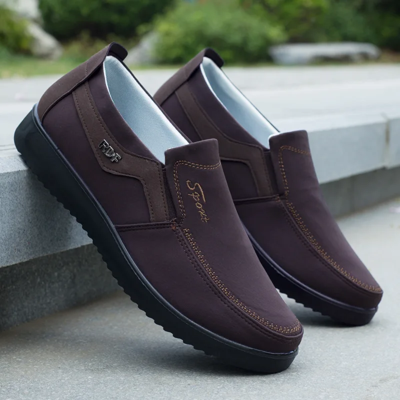 Herren-Slipper aus Canvas, leichte, rutschfeste Loafer, atmungsaktive Freizeitschuhe zum Spazierengehen für ältere Männer. – Detail 5
