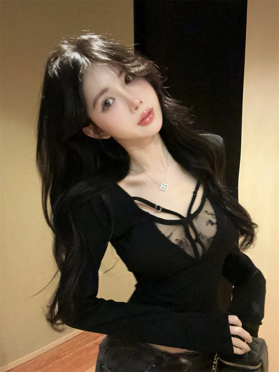 섹시한 패치 워크 메쉬 레이스 탑 v 넥 슬림 피트 블랙 Bottoming 셔츠 2025 봄 여성 긴 소매 티셔츠