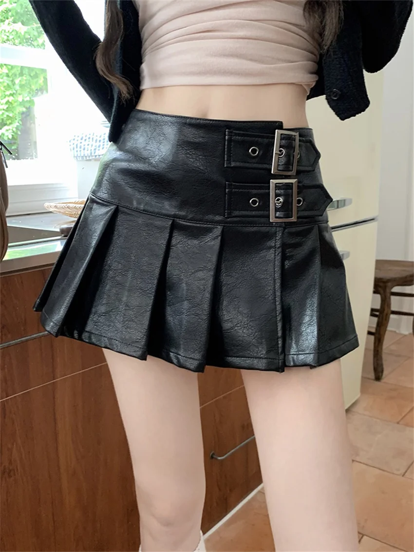 Arazooyi PU Pleated Mini Skirts Women Vintage High Waist Slim New 2023 Hot Girls Party Night Club Chic Sexy OL Solid Autumn