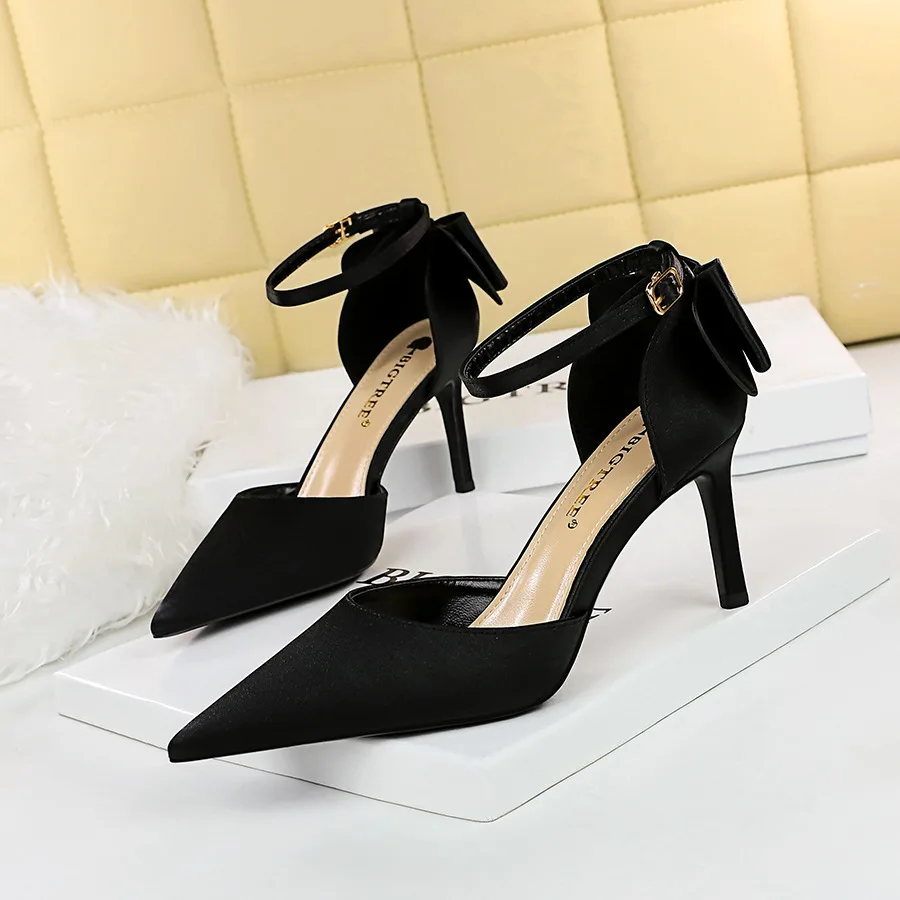 new pattern Edition Elegant High Heels Silk Shallow Mouth Pointed Head With Hollow Bow Knot Women's Sandals Women Pumps