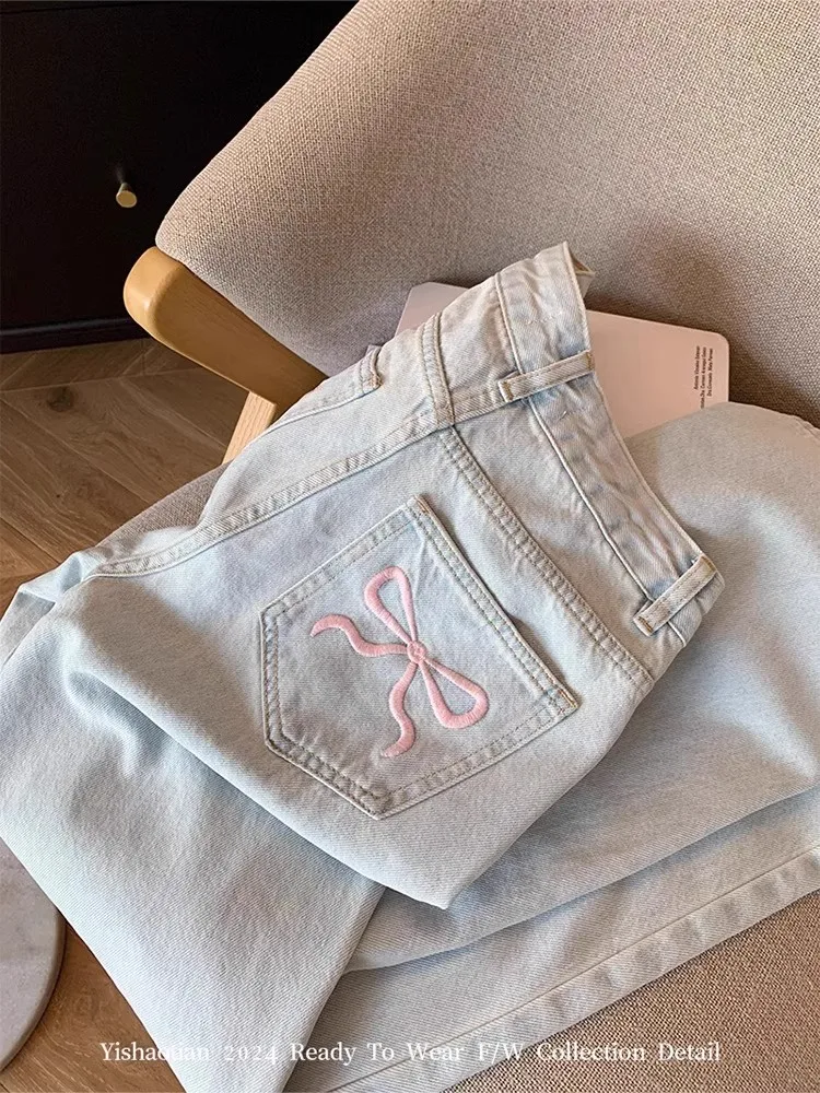 جينز نسائي فضفاض غير رسمي بنطلون مريح عالي الخصر وواسع الساق خفيف مغسول مطرز مقاس كبير جينز مريح جينز نسائي
