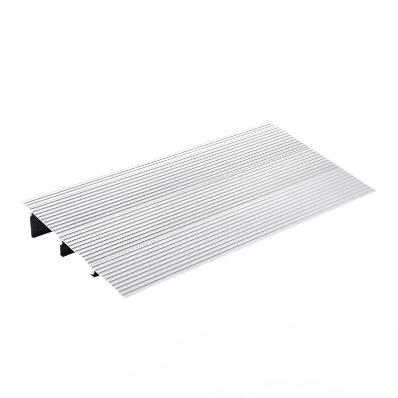 

Indoor and outdoor splicing ramp Aluminum adjustable ramp at the entrance Easy installation and disassembly splicing ramp