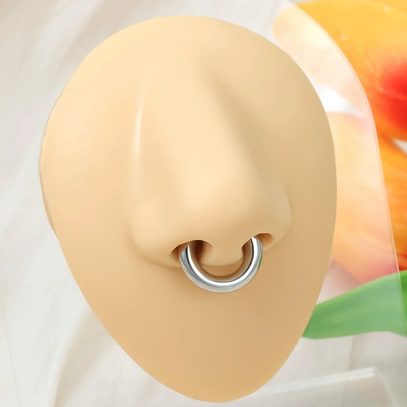 1pc Exaggerated C-Shaped Non-Piercing Nose Ring Fake Piercing Non-Piercing Ear Bone Clips For Men Ear Cuff Earrings view 3