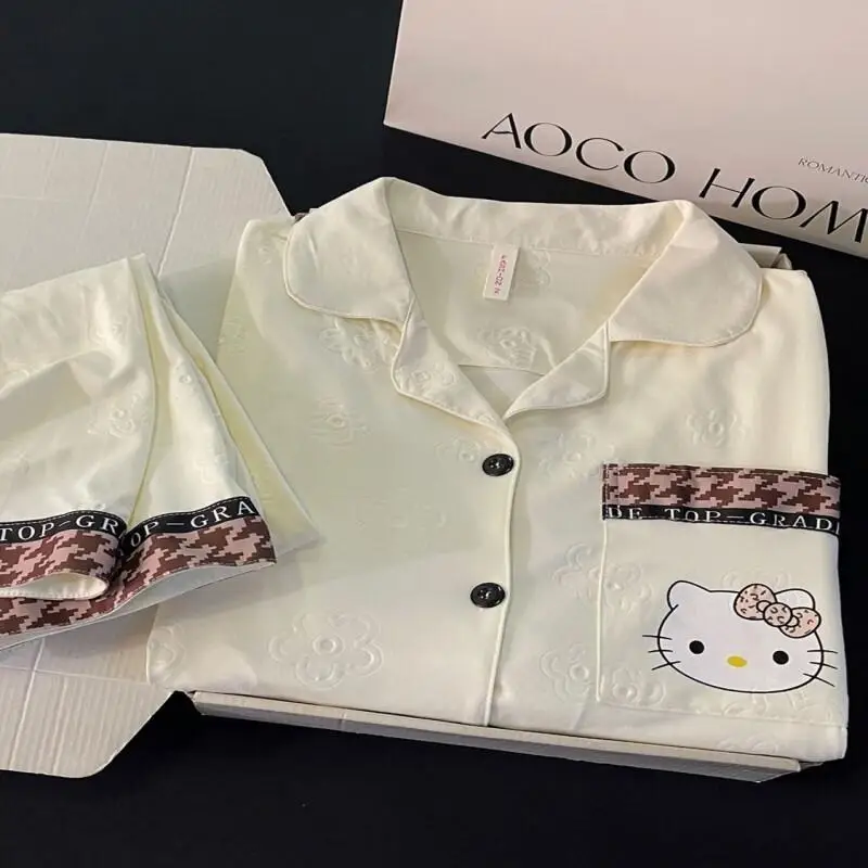 

Sanrio Hello Kitty Женский наряд Женский комплект из двух предметов Женские комплекты из 2 предметов Коордированные брюки Тенденция одежды 2025 Женский Новые распродажи