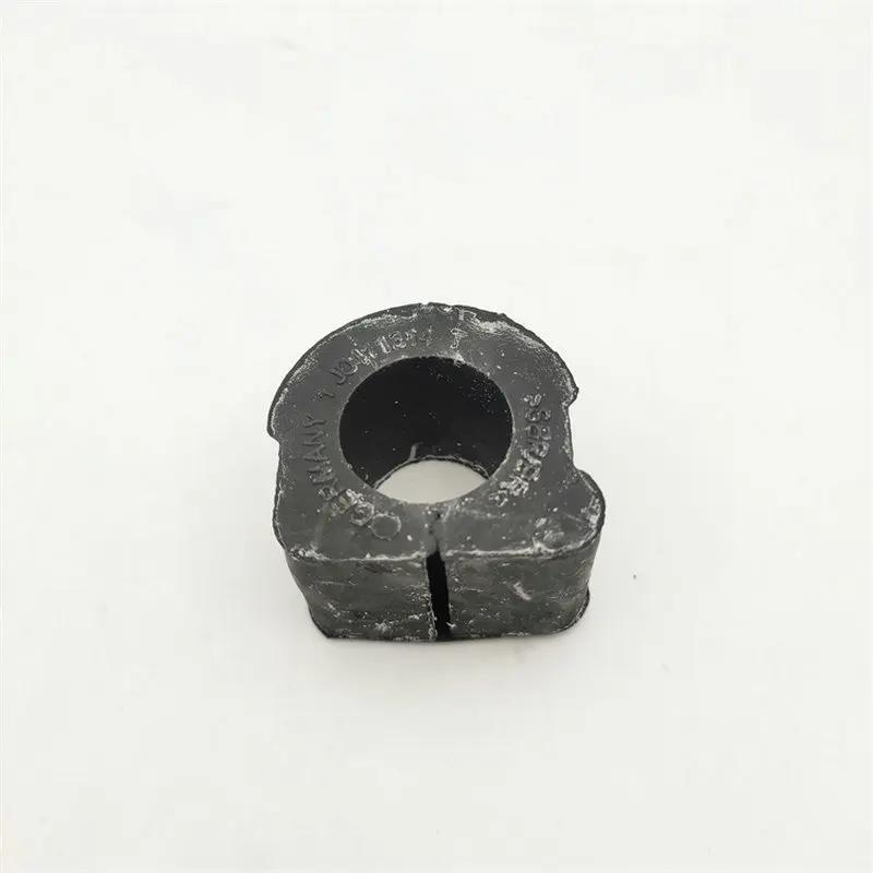 Apply to Bora Golf 4 MK4 Stabilizer bar bushing clamp Stabilizer bar rubber sleeve Open rubber sleeve