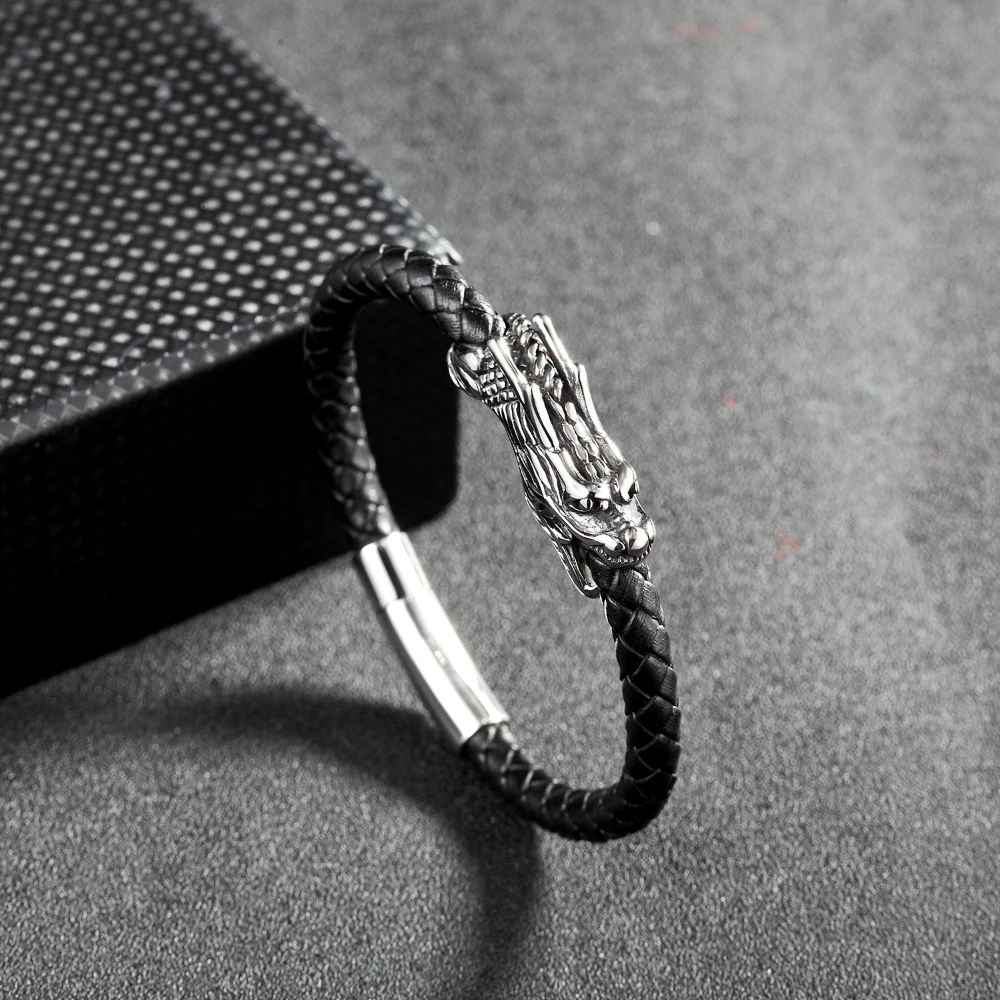 Hot selling leather rope bracelet stainless steel faucet leather braided bracelet personality men's leather bracelet manufacture