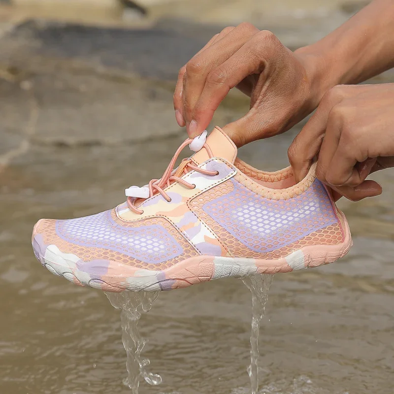 

Mens River Tracing Shoes Outdoor Fishing Quick Drying Anti Puncture Play Water Shoes Beach Surfing Light Anti Slip Beach Shoes