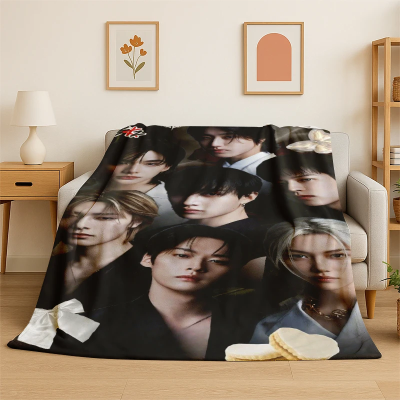 Kpop Stray Kids Music Star Flannel Blanket Soft Warm Throw Blanket for Bedroom Living Room Bed Travel Camping Picnic Gift