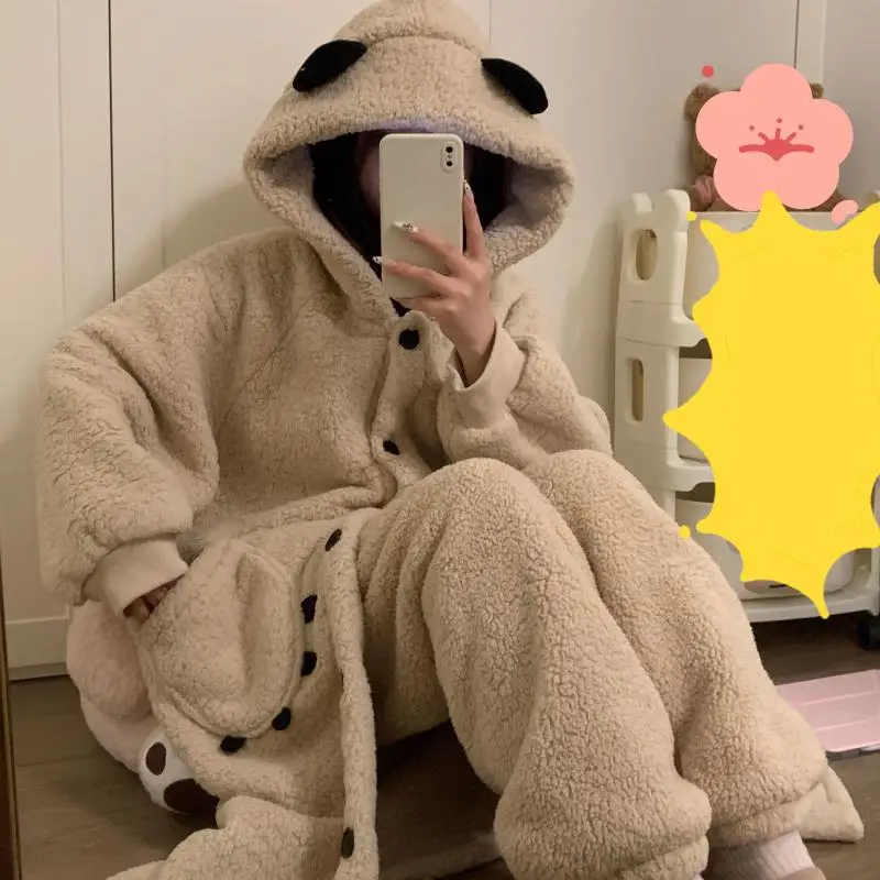 

coral fleece Women's pajamas winter robe Comfortable Sleepwear fleece-lined thicken little bear new model robe Pajama homewear