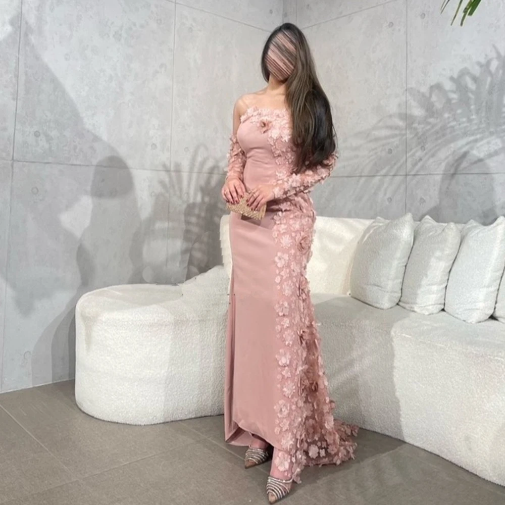 

Exquisite Appliques Strapless Long Sleeves Evening Dress Straight Photo Color Floor Length Flowers Sweep Train Jersey Pleat Gown