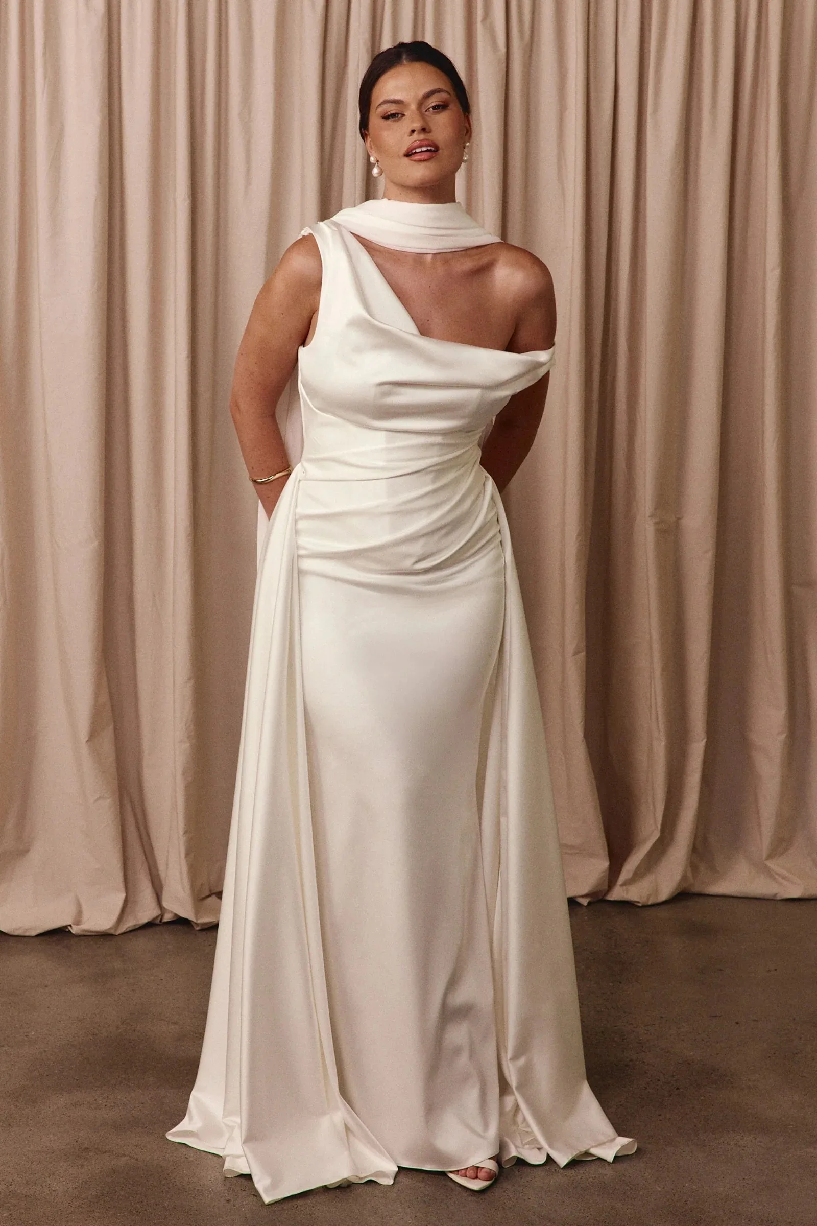 Modern Silk Satin Mermaid Wedding Dresses One Shoulder Wrap High Neck Bridal Gown Backless with Buttons Custom Vestidos De Gala
