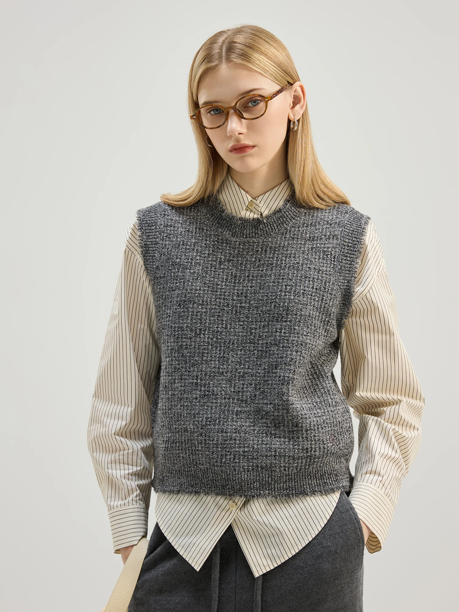 

Reatic 2025 Early Autumn Casual Woolen Vest Versatile Comfortable Women's Outerwear H-ape Bal Wool 00% Regular Length