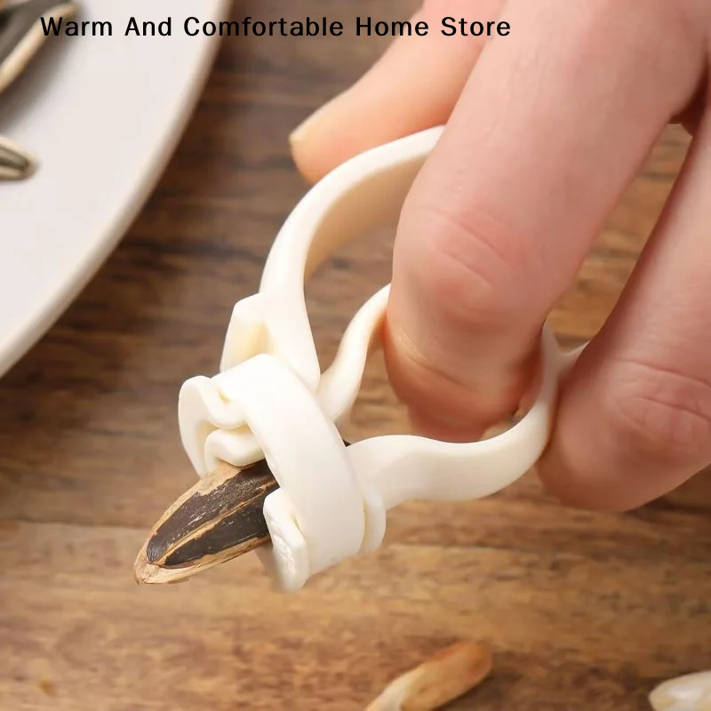 【W】Sunflower Seed Peeling Pliers Easy Shell Multi Functional Suitable For Almond Sunflower Seed Easy To Use Toothed Hand Tools