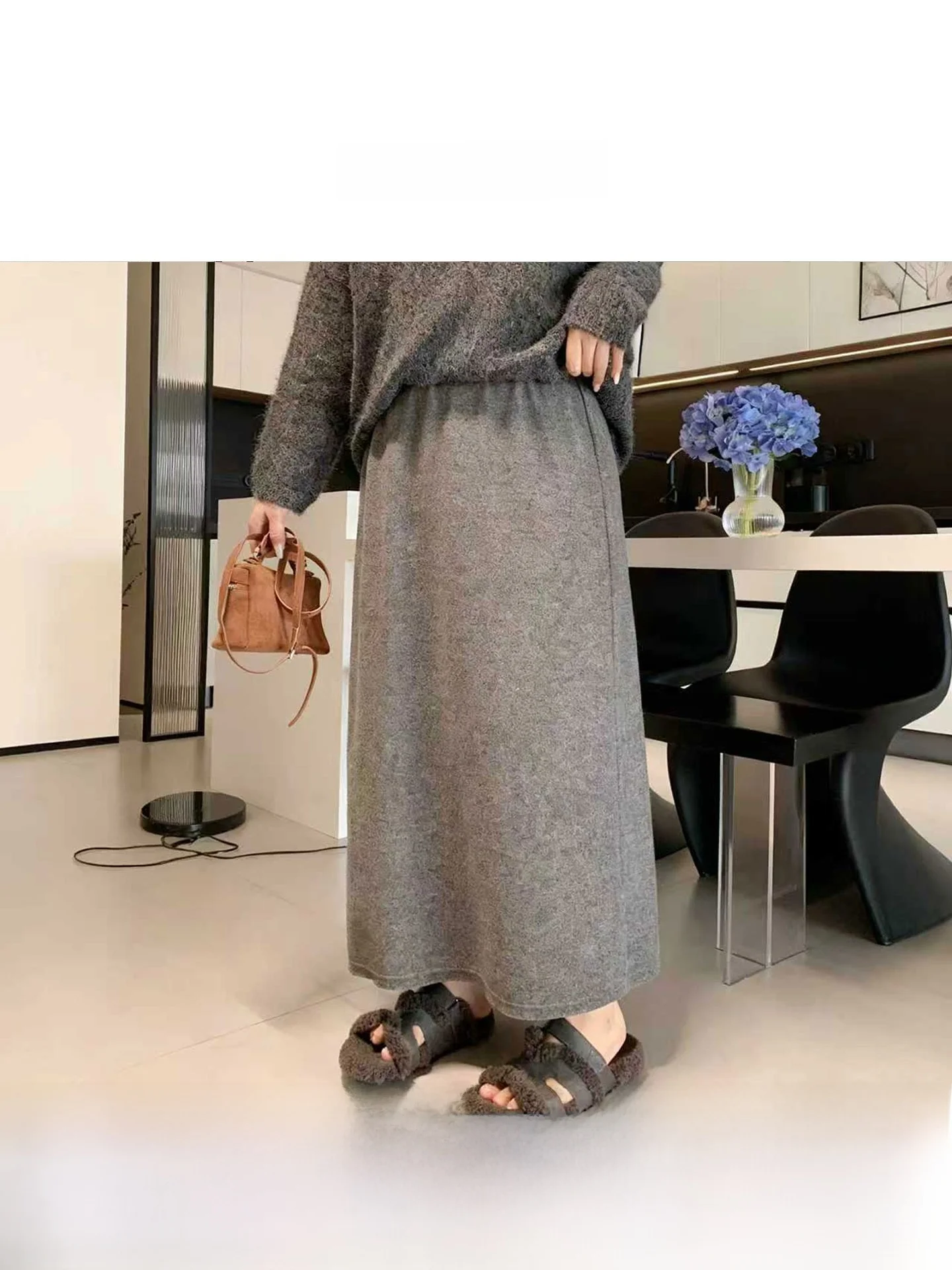 

Свободная удобная юбка А-силуэта для женщин больших размеров с эластичной талией, драпировкой, однотонная, для повседневной носки, стильная и удобная.