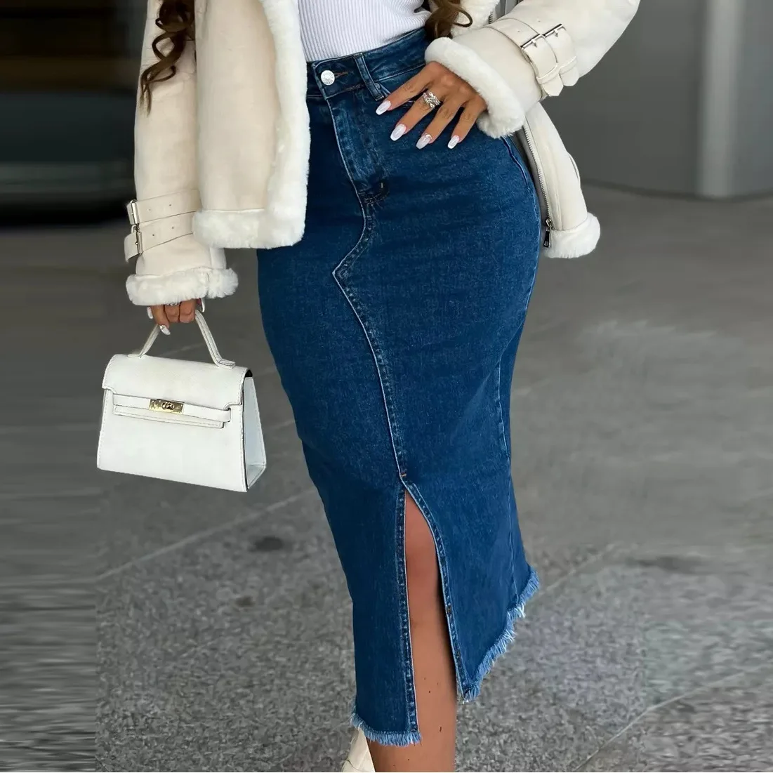 2025 Autumn/Winter Women's High-Waisted Denim Skirt Slim Fitted Pencil Skirt